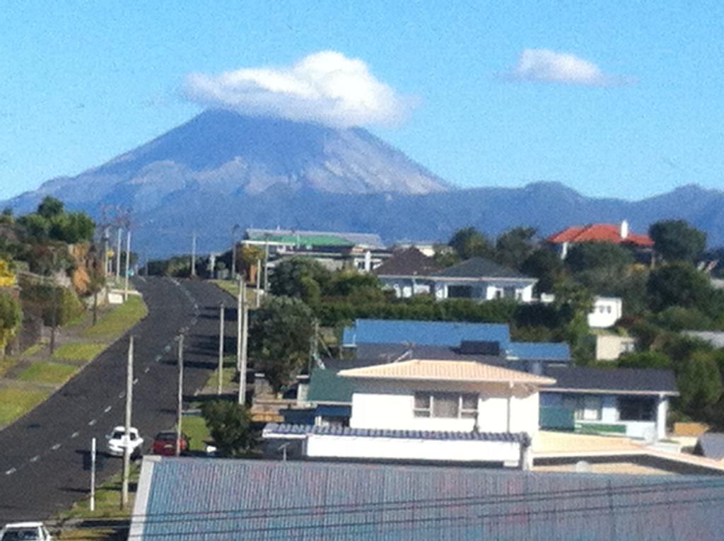 58 Pioneer - Retro Studio Unit New Plymouth Exterior foto